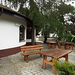 Premium Cracovia Arabians - Ojcowski Park Narodowy Pensión 3*