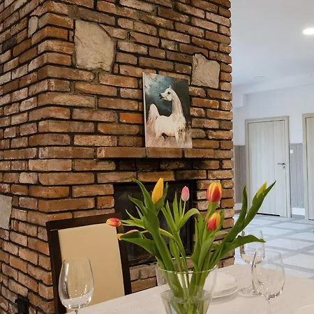 Premium Cracovia Arabians - Ojcowski Park Narodowy بيت ضيافة 3*