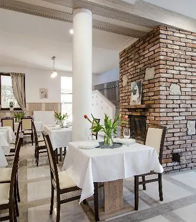 Premium Cracovia Arabians - Ojcowski Park Narodowy Pensjonat 3*